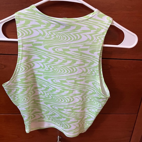 Green and white zebra print summer tank top! - Picture 2 of 3